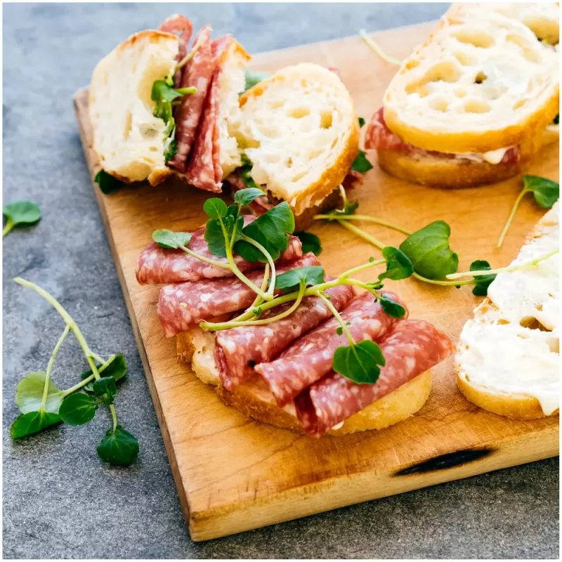 Applegate Natural Uncured Genoa Salami Applegate Natural Uncured Genoa Salami