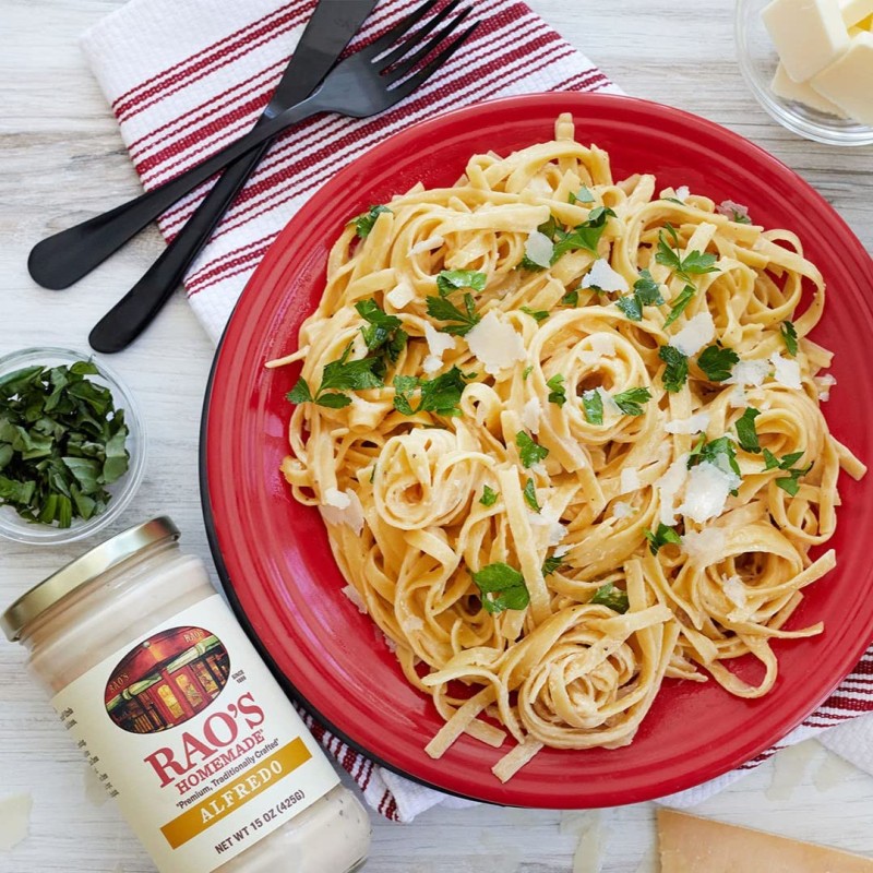 Rao Roasted Garlic Alfredo Sauce