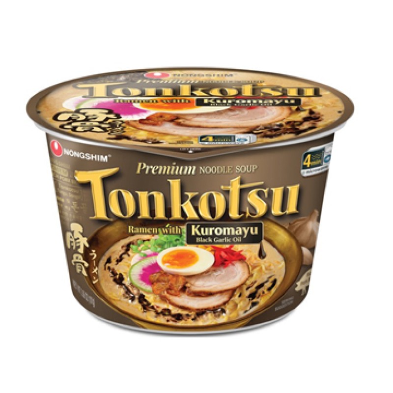 Tonkotsu Ramen with Black Garlic Oil Noodle Soup